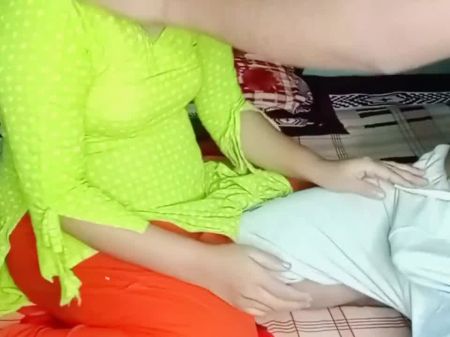 chalo theek hai ladkiyon ki sexy photo full hd