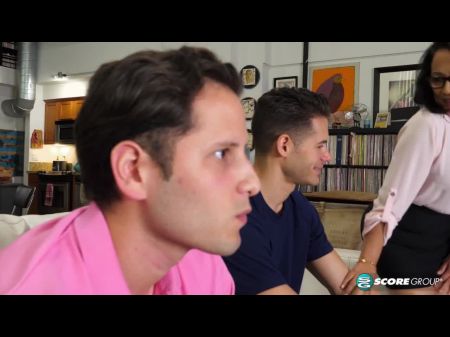 blind girl change his dress