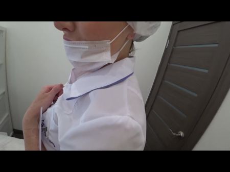 doctor with nurses