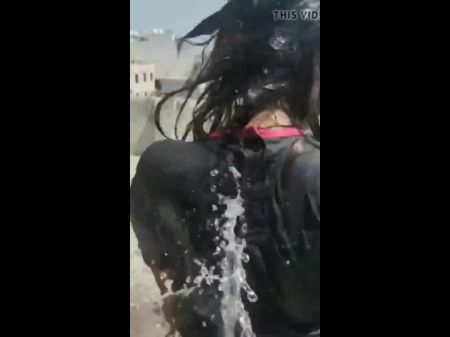 tamilnadu gilr bathing