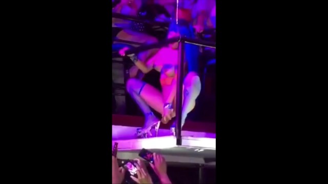 cardi b sexy ape